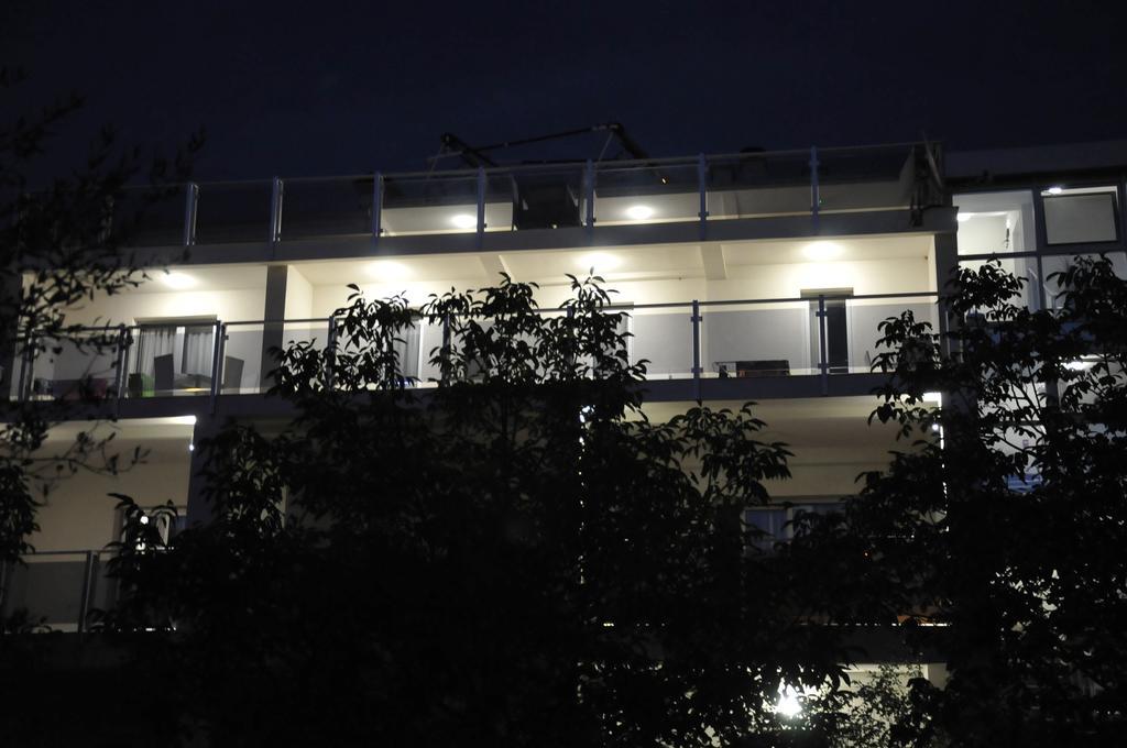 M-club